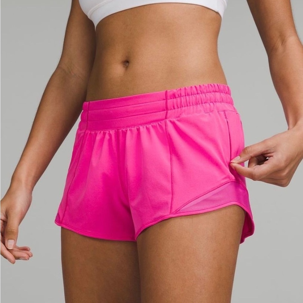 Lululemon Hotty Hots 2.5” - Picture 1 of 6